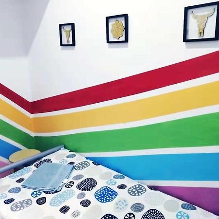 Cozy Rooms With Share The Bathroom And Kitchen Brussel Bagian luar foto