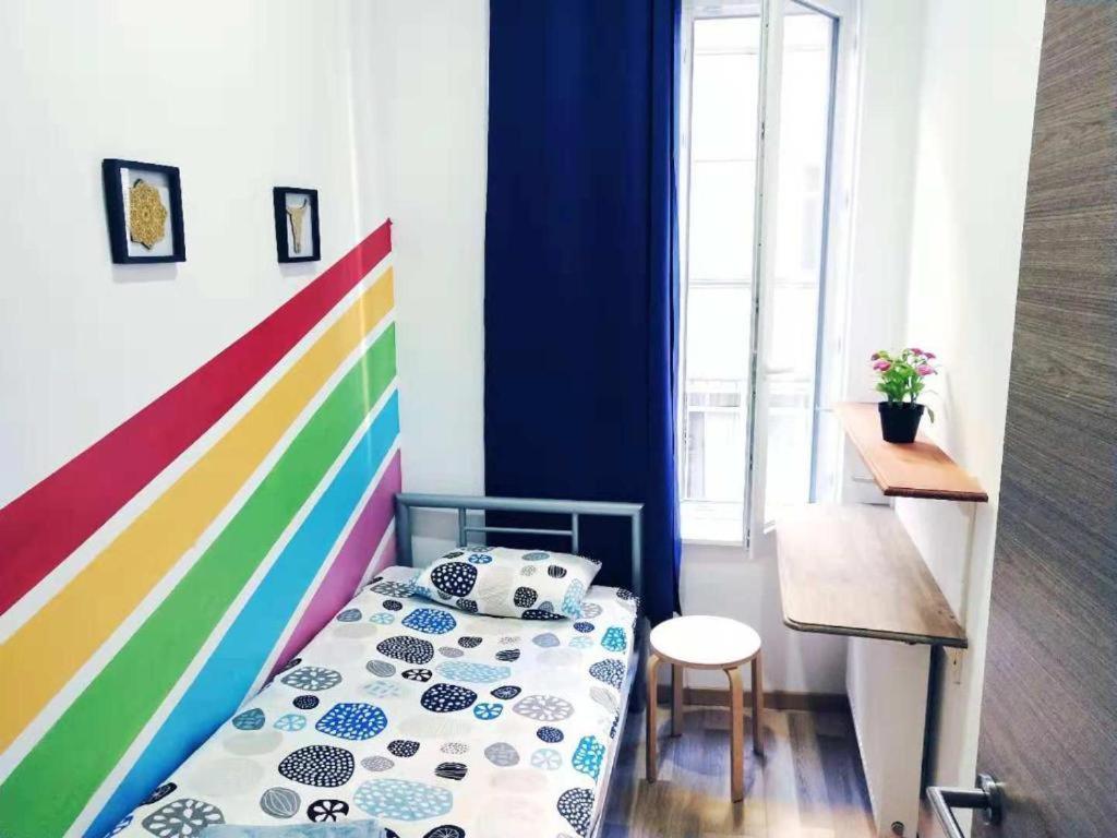 Cozy Rooms With Share The Bathroom And Kitchen Brussel Bagian luar foto