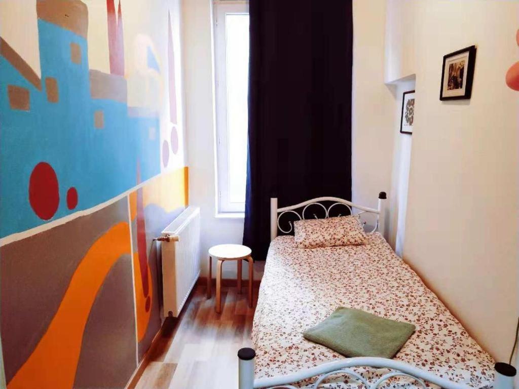 Cozy Rooms With Share The Bathroom And Kitchen Brussel Bagian luar foto